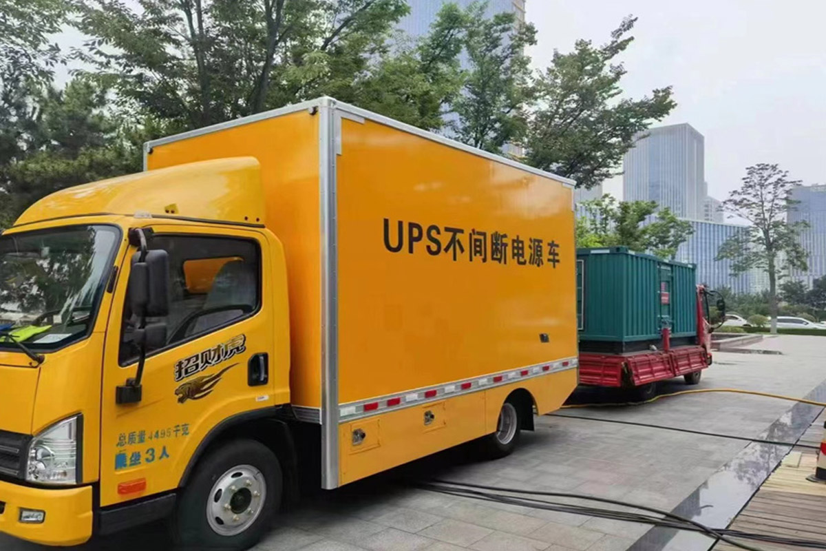 皂市镇发电机租赁施工现场